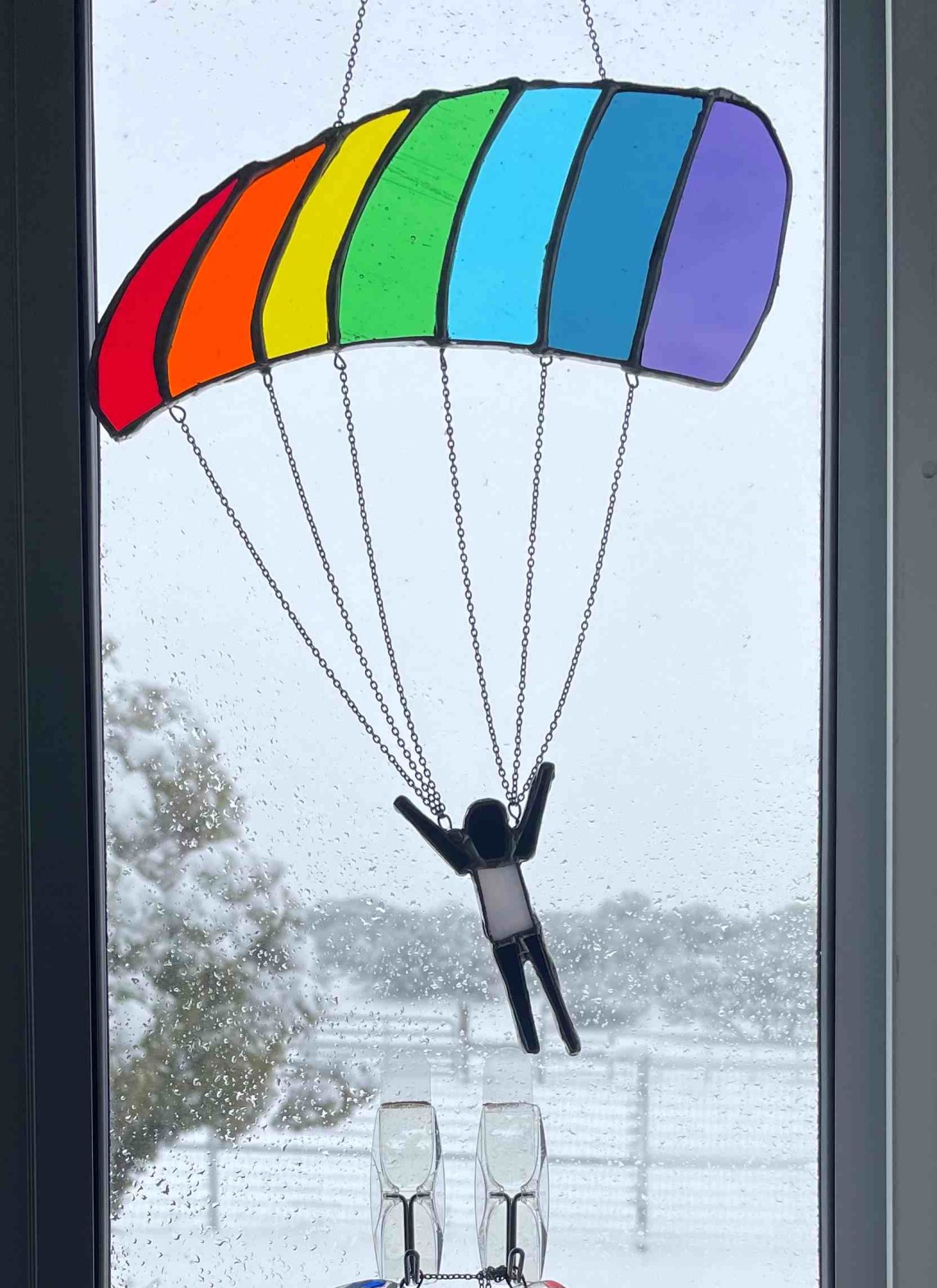 skydiver glass art